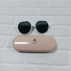 BaoGeLong Stylish White Frame Sunglasses – UV400 Protection, Lightweight Design, Unisex Summer Accessory